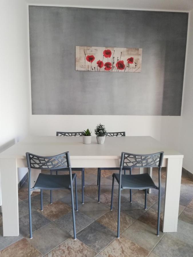 L'Isola Che Non C'E Apartment อาลเกโร ภายนอก รูปภาพ